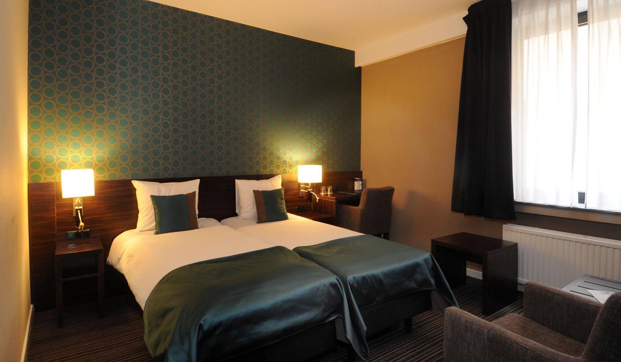 Hotel Docklands أنتويرب المظهر الخارجي الصورة