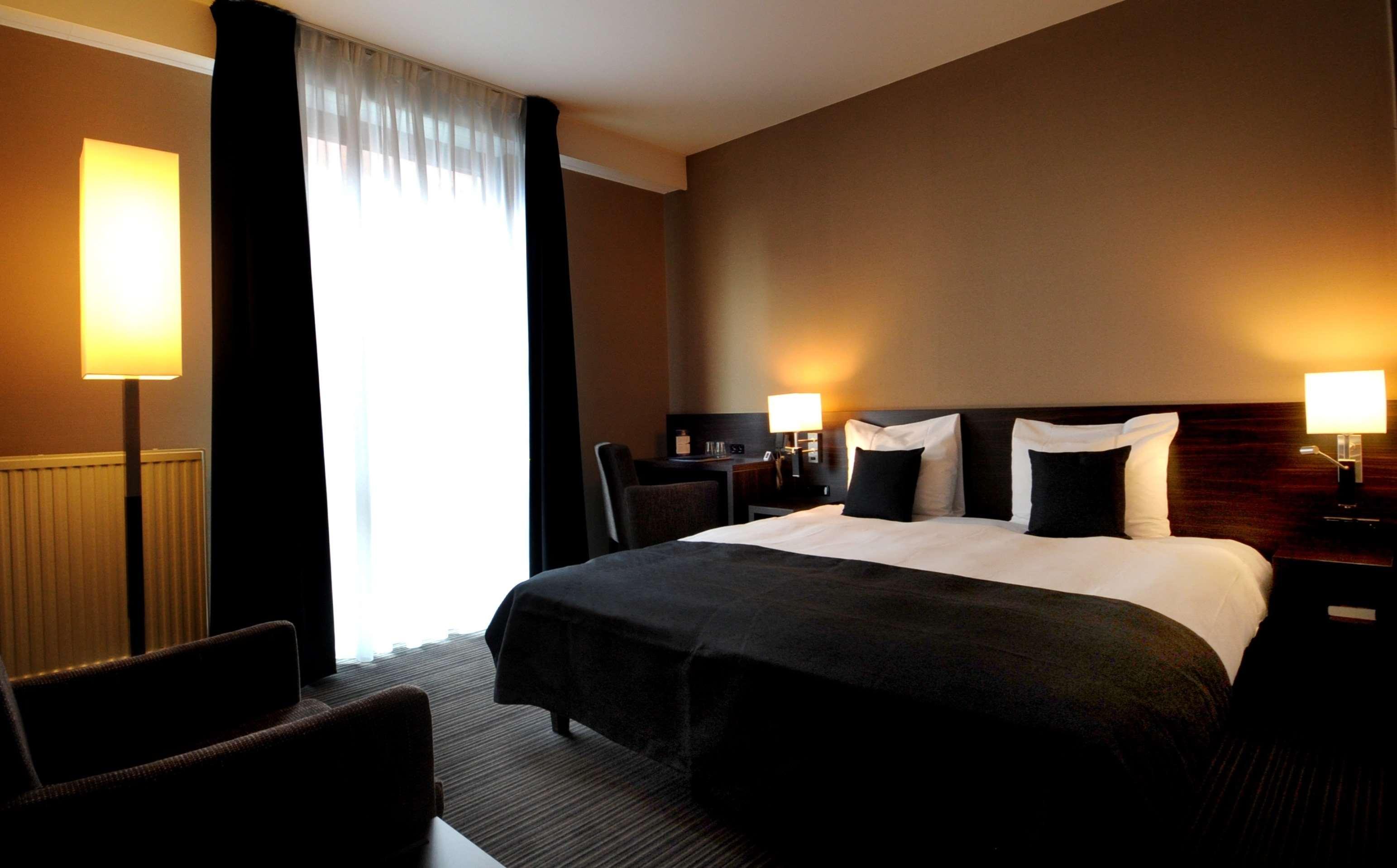 Hotel Docklands أنتويرب المظهر الخارجي الصورة